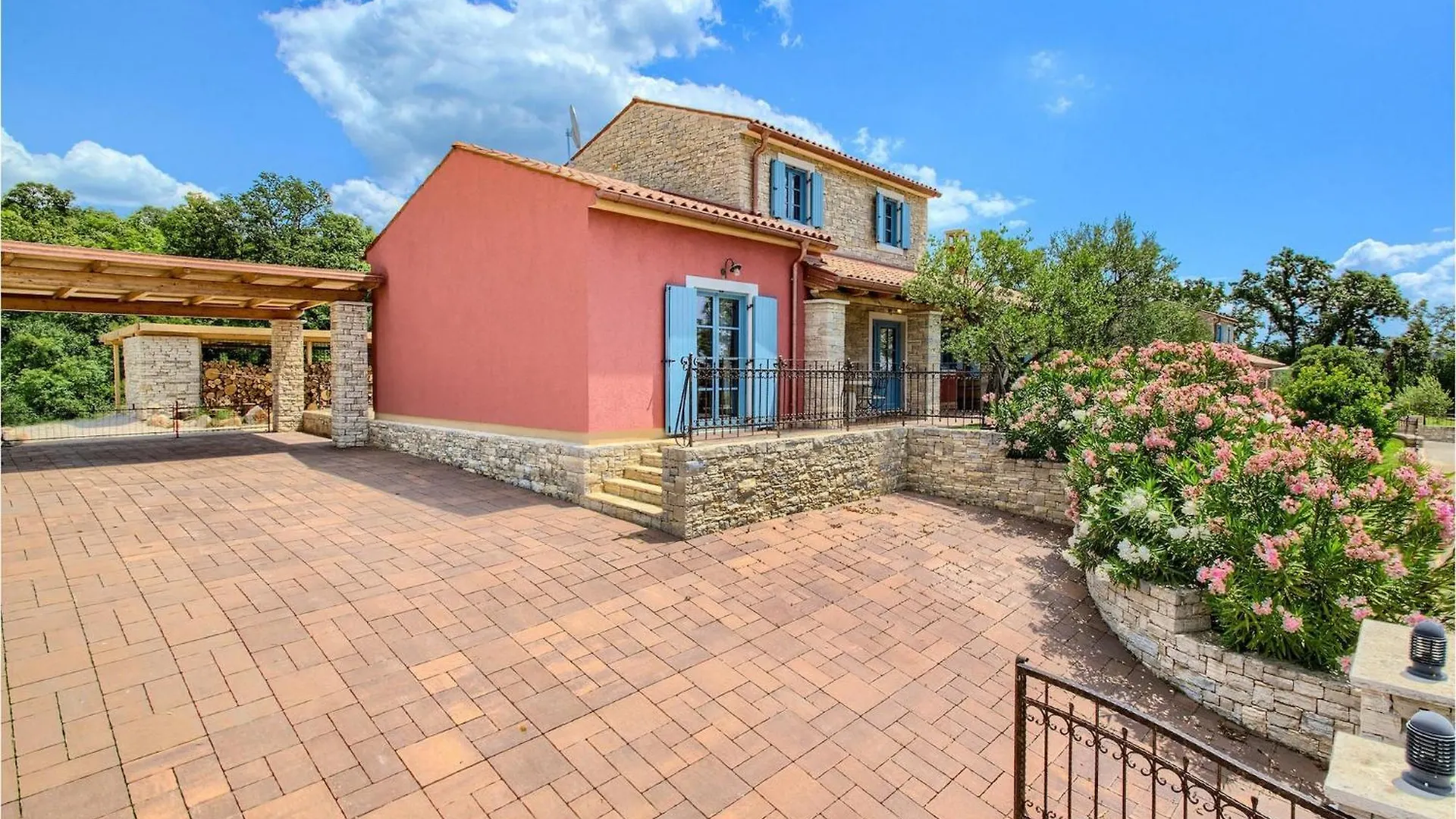 Villa Parona Umag 0*,